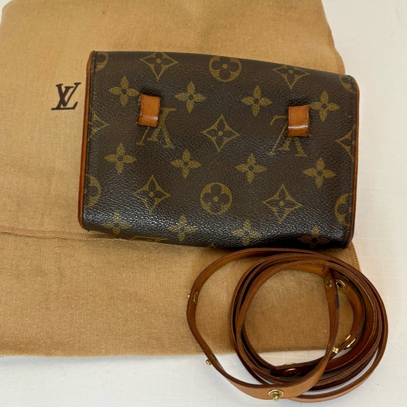 LOUIS VUITTON Monogram Pochette Florentine Bag COA-Dust bag & Original Strap - Picture 3 of 17